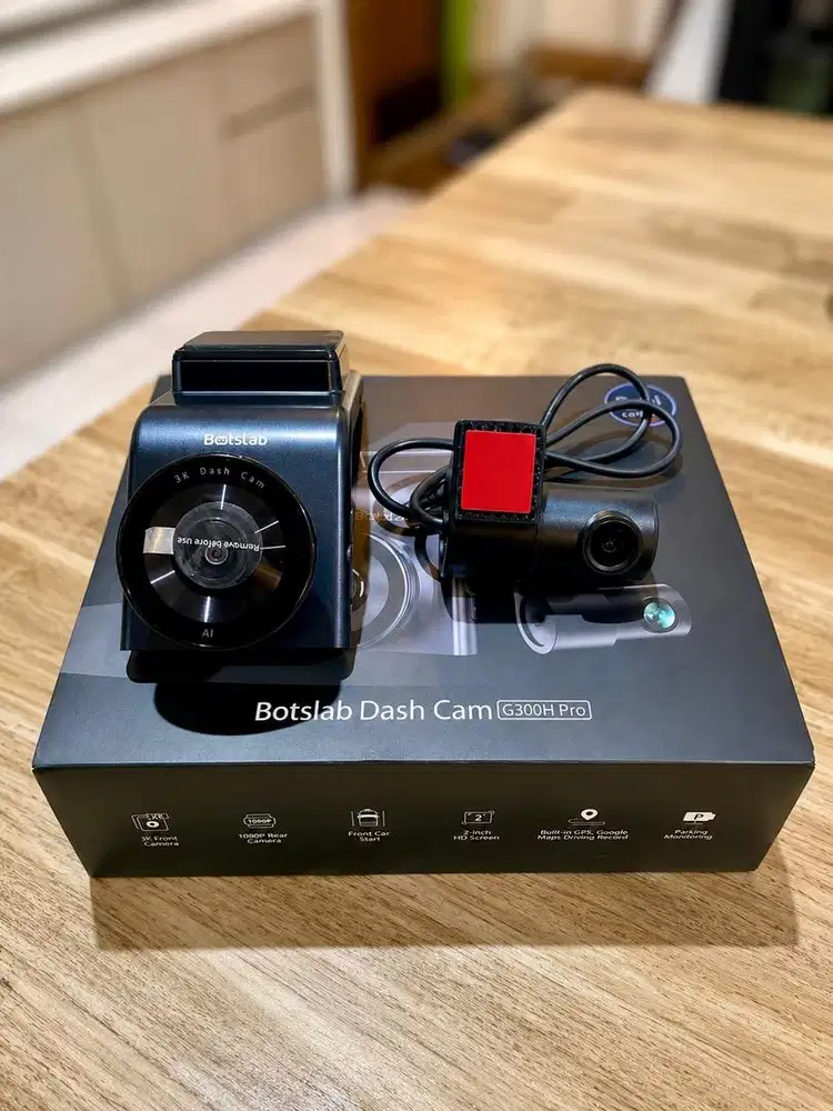 Dashcam Botslab G300H Pro 2CH | Garansi + Bonus | Like NEW.