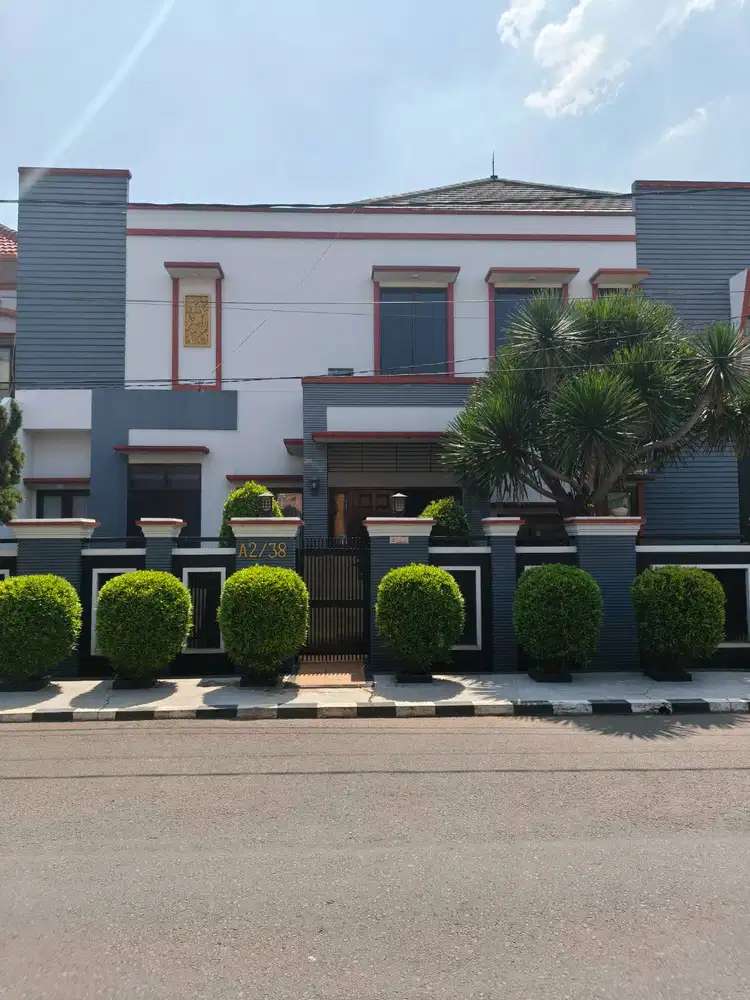 Dijual Rumah 2 Lantai
