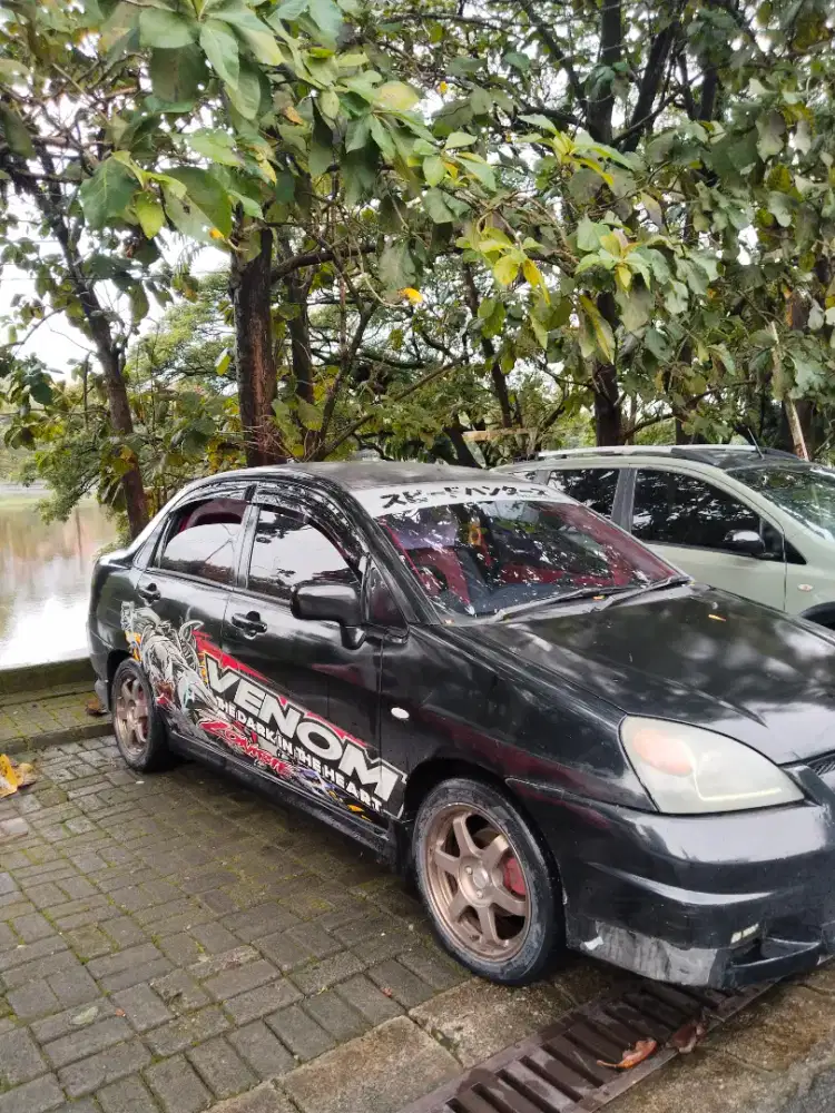 Suzuki baleno next 2004