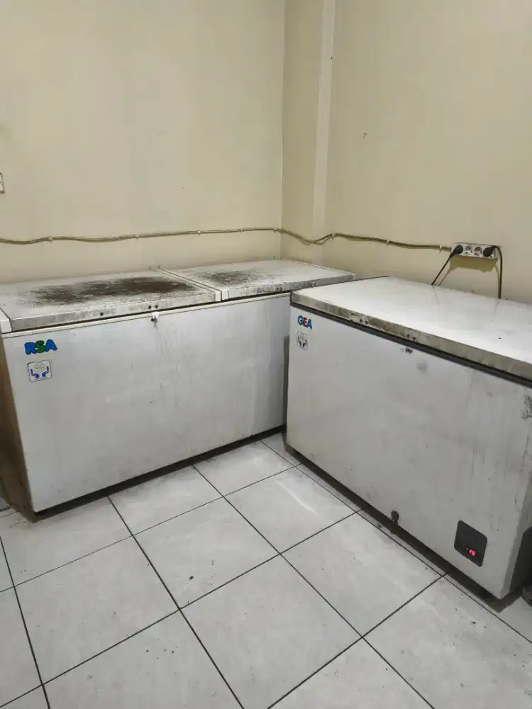 Freezer 600lt dan 300lt