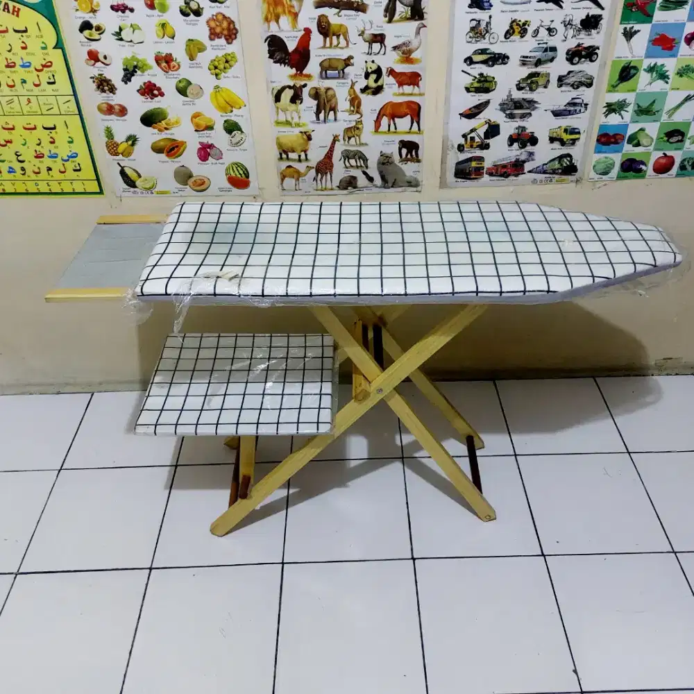 Meja Setrika Lipat