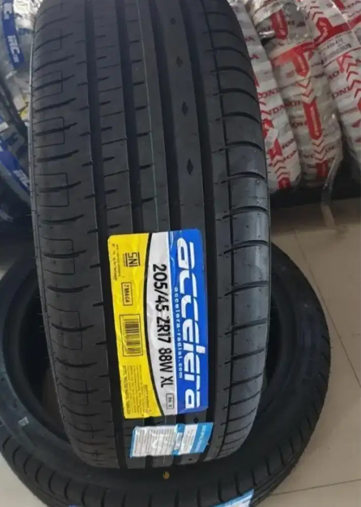 Ban accellera ring17 ukuran 205/45/17
