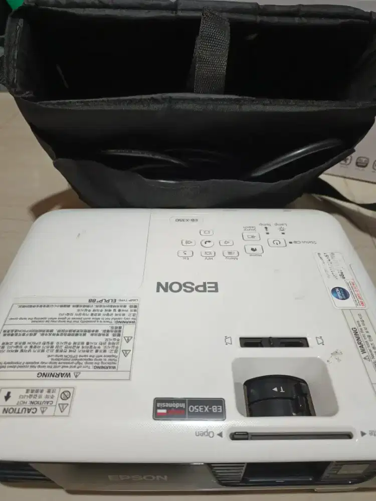 Proyektor Epson EB X350