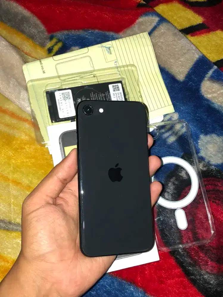 iPhone SE Gen 2 (2020) resmi ibox