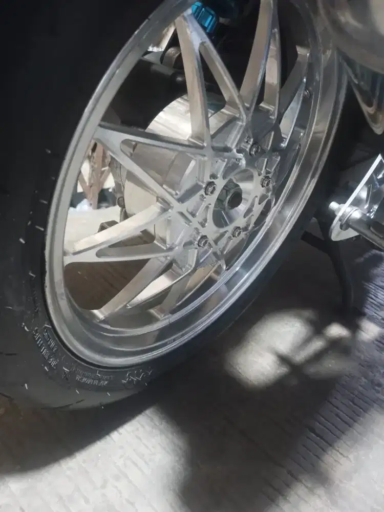 Velg motor beat esp vnd D, speed ring 14