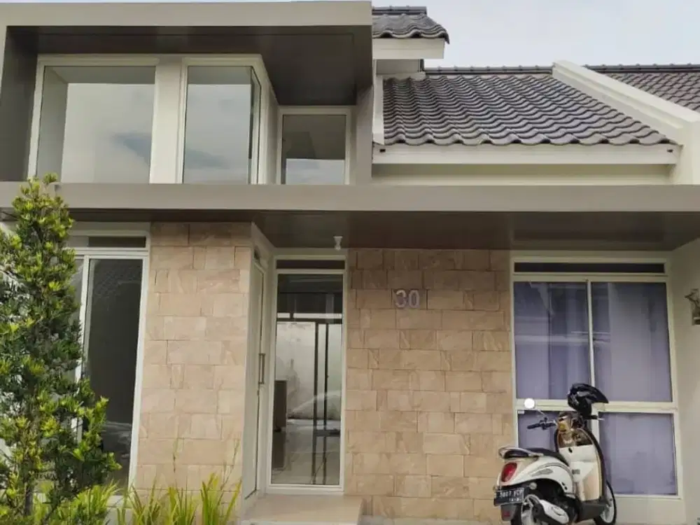 Disewakan Rumah Fullrnished Siap Huni Minimalis Lokasi di Kota Baru Parahyangan Tatar Wangsakerta Bandung