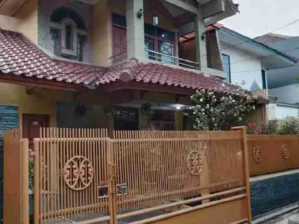 Dijual Rumah di Kosambi Baru 2 Lantai, Uk. 10m x 20.m, Lokasi Strategis, Siap Huni di Jakarta Barat