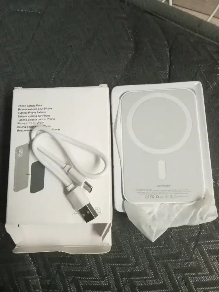 Dx power.. Power bank magnetic