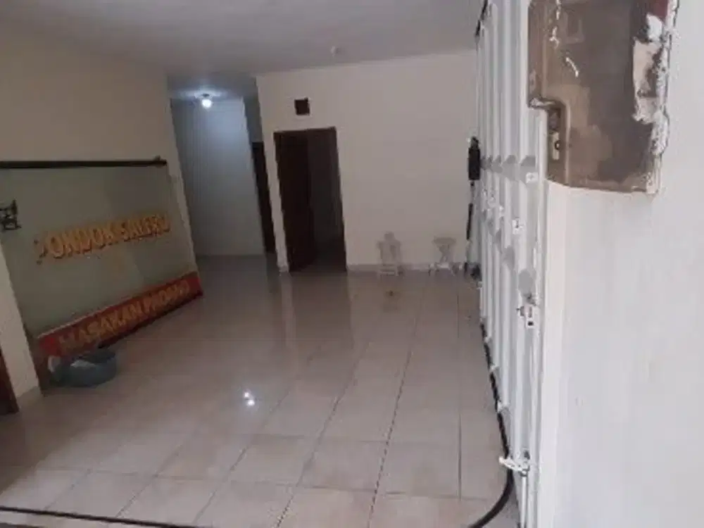 Rumah cocok untuk Usaha daerah Lapangan Golf Arcamanik Ref.05681