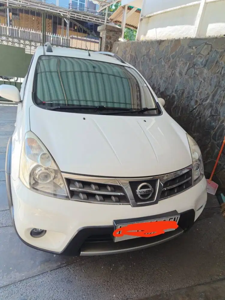 Nissan Grand Livina X-Gear 2012 MPV