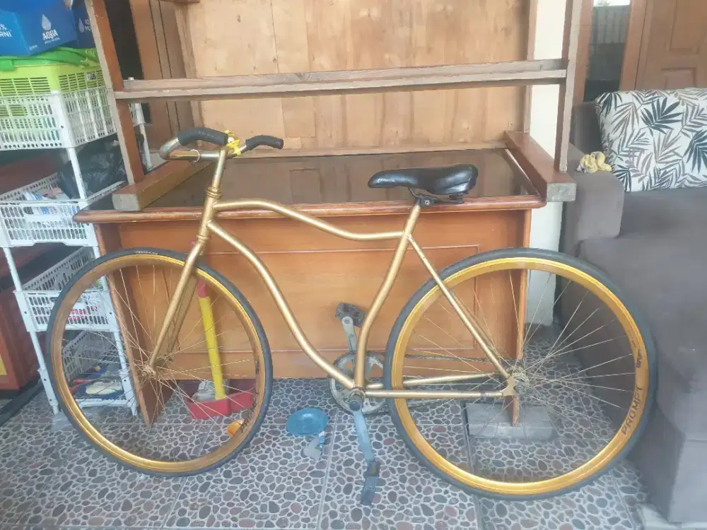 Sepeda fixie klasik