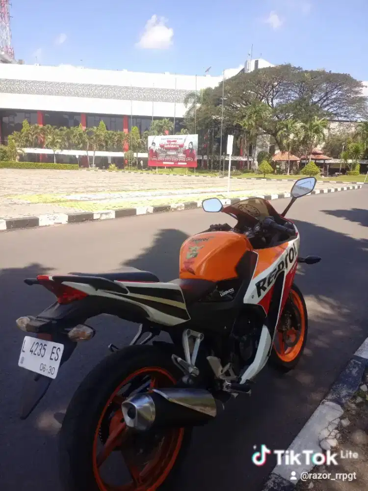 CBR 150R K45A 2015 ISTIMEWAH (nego)