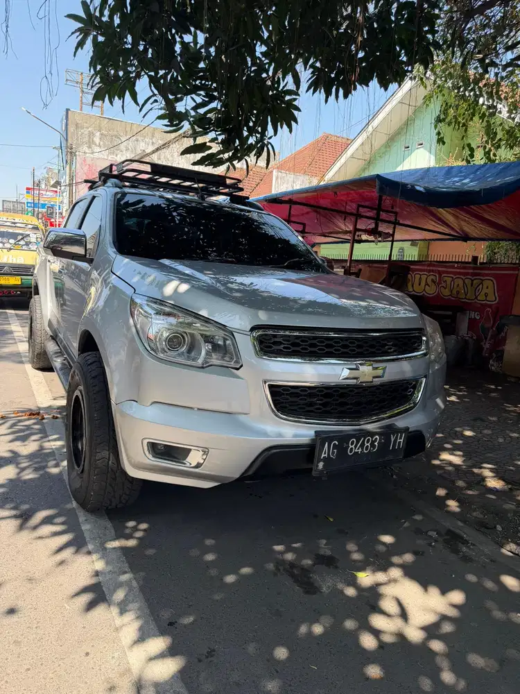 Colorado 2.5LTZ 4x4 Manual 2012