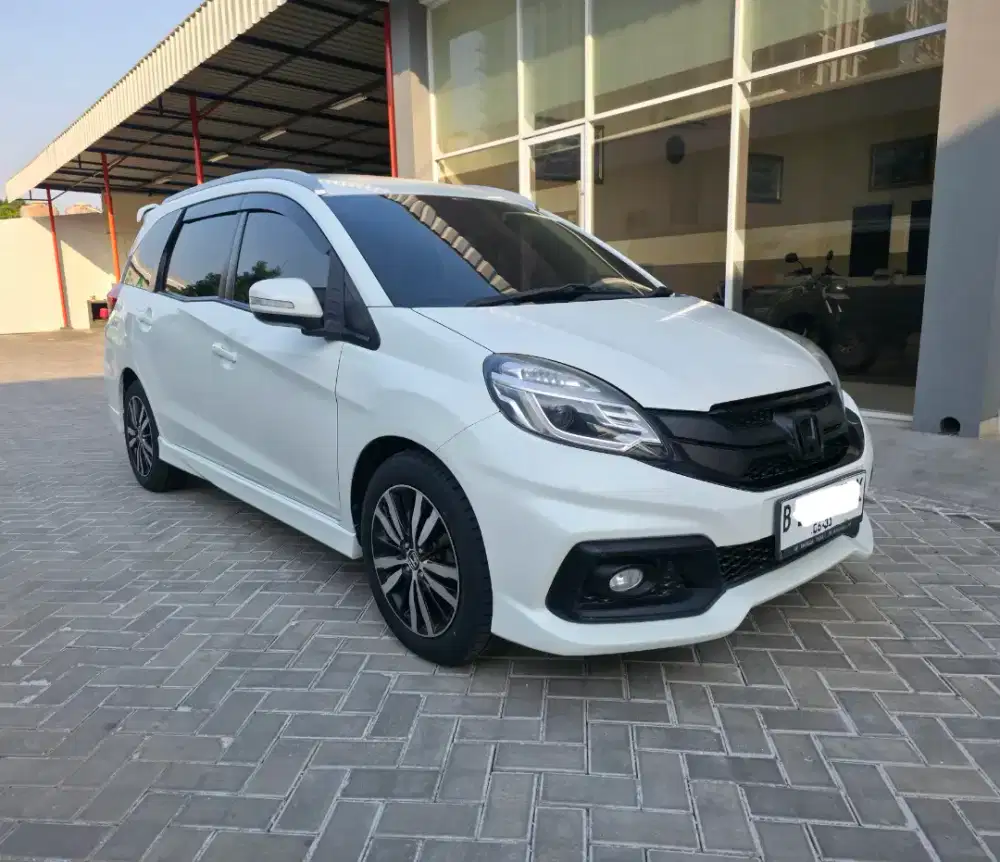 Dijual Honda Mobilio RS AT 2015 km.90rban