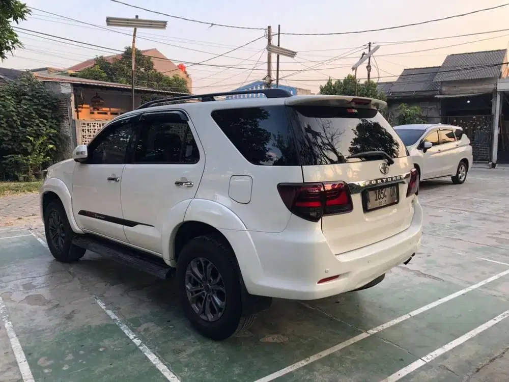 Toyota Fortuner 2011 Diesel