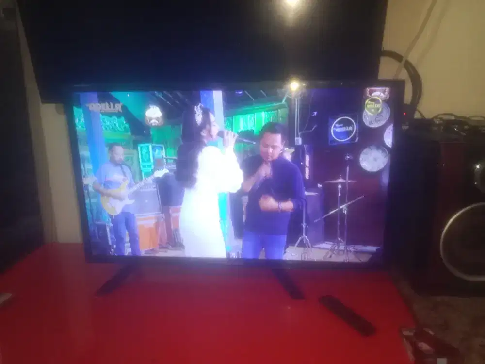 tv polytron android 32