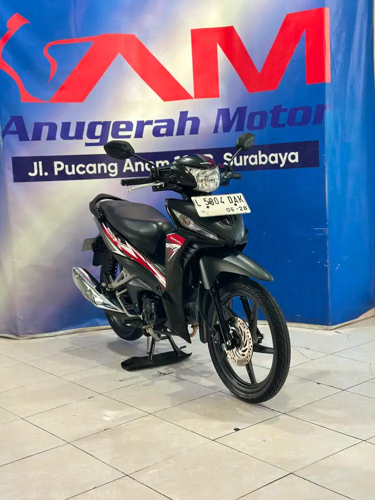 Honda Revo X Fi 110cc Th' 2023 Km 6Rb Anugerah Motor Pucang