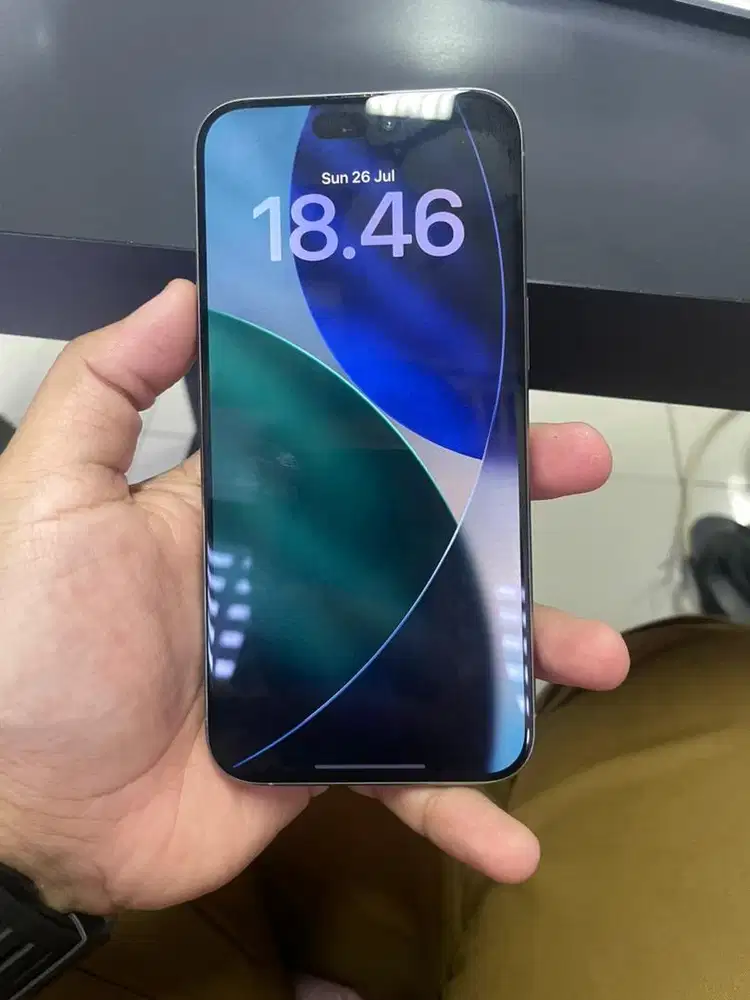 15 Pro Max 256 GB garansi ibox
