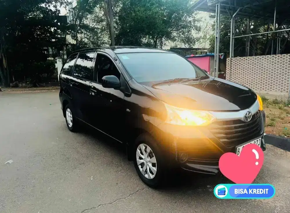 Avanza E AT 2018 - Hitam
