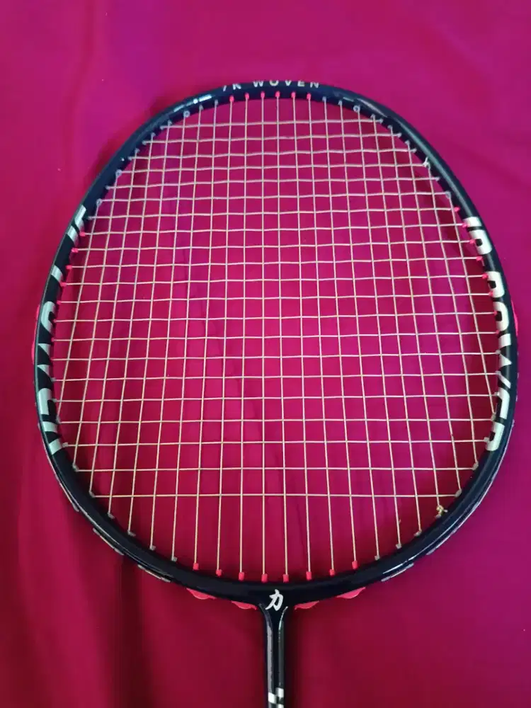 Raket Badminton