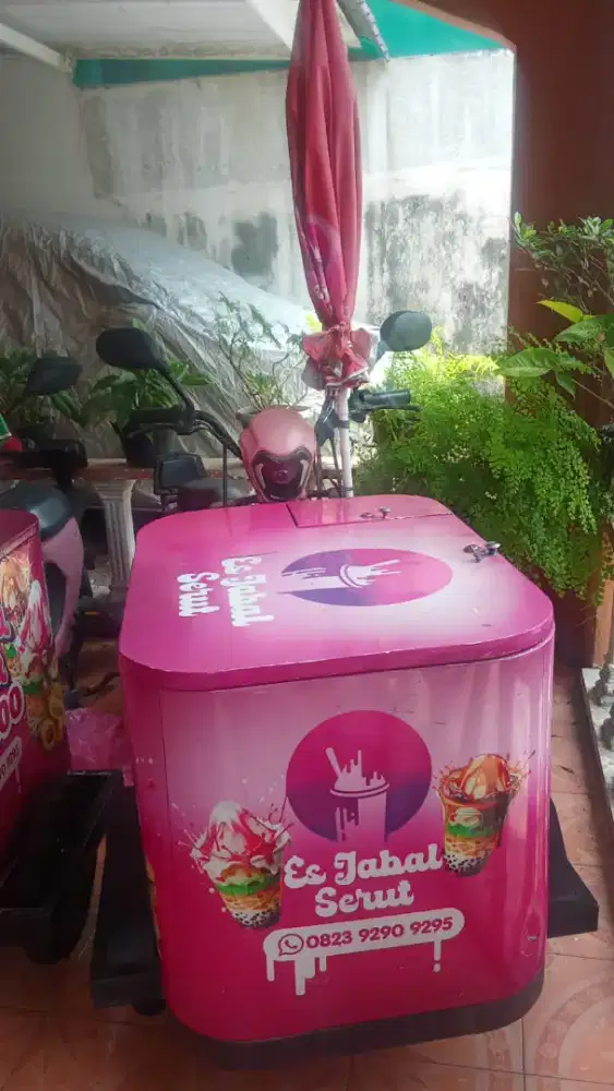 Gerobak usaha dengan sepeda listrik