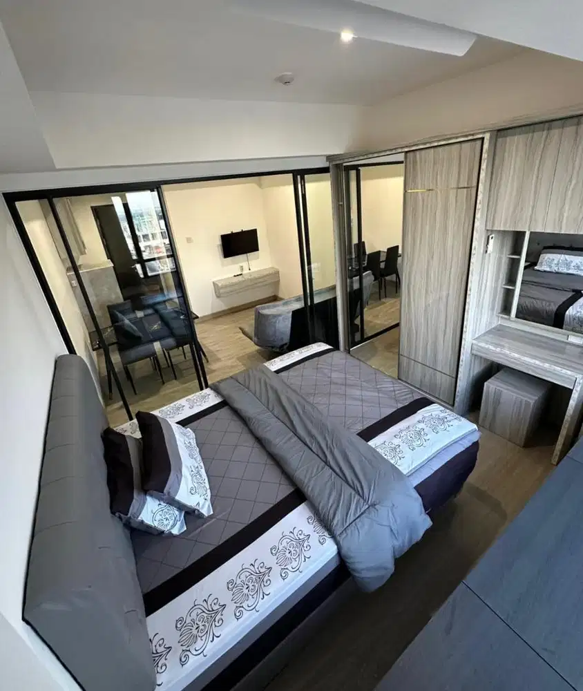 Sewa Harian/Transit Apartemen COLLINS BOULEVARD Tangerang Termurah