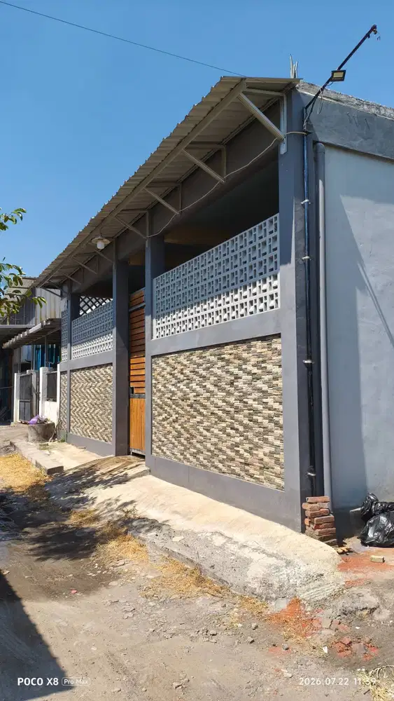 Kos Buduran Sidoarjo Luas dan Nyaman dekat Lapangan Pasar Wadungasih