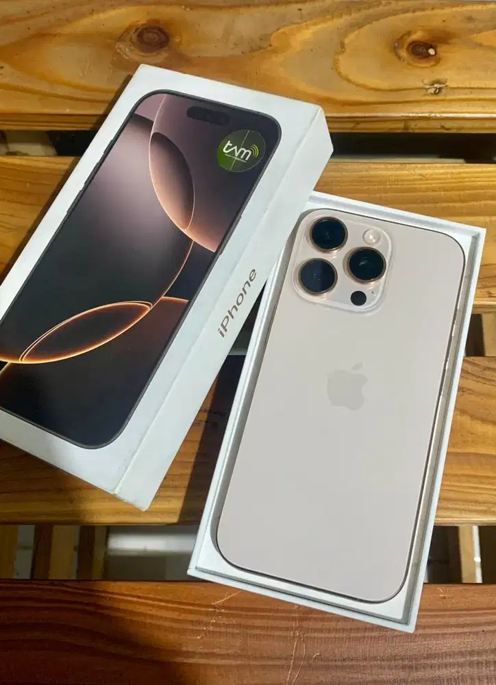 Iphone 16 Pro 256gb IBOX Desert Titanium LIKE NEW Malang Batu
