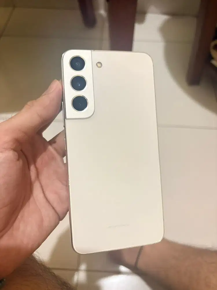 Samsung S22 8/128 batangan