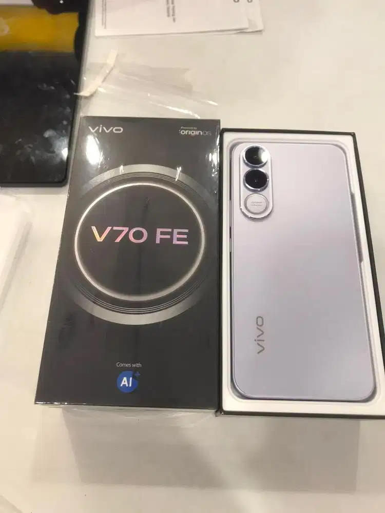 Cash/Kredit Vivo V70 Fe 12+12/256GB
