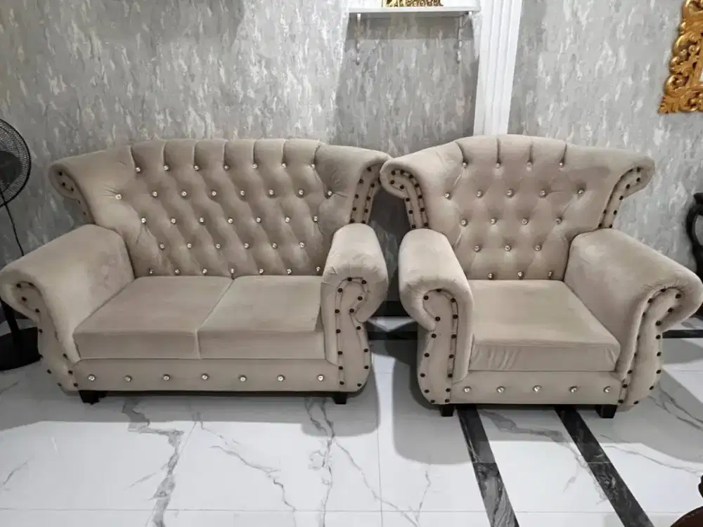 Sofa masih dalam kondisi istimewa