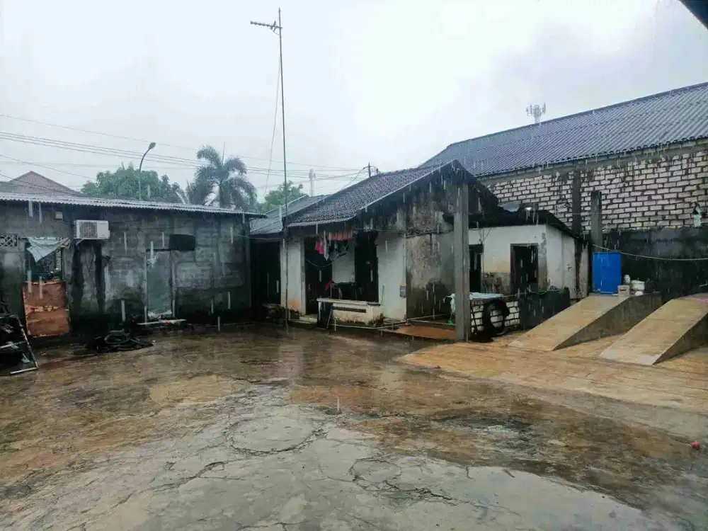 DIJUAL MURAH TANAH DAN BANGUNAN BEKAS PENGGILINGAN PADI/RAYA LOWAYU - DUKUN/GRESIK
