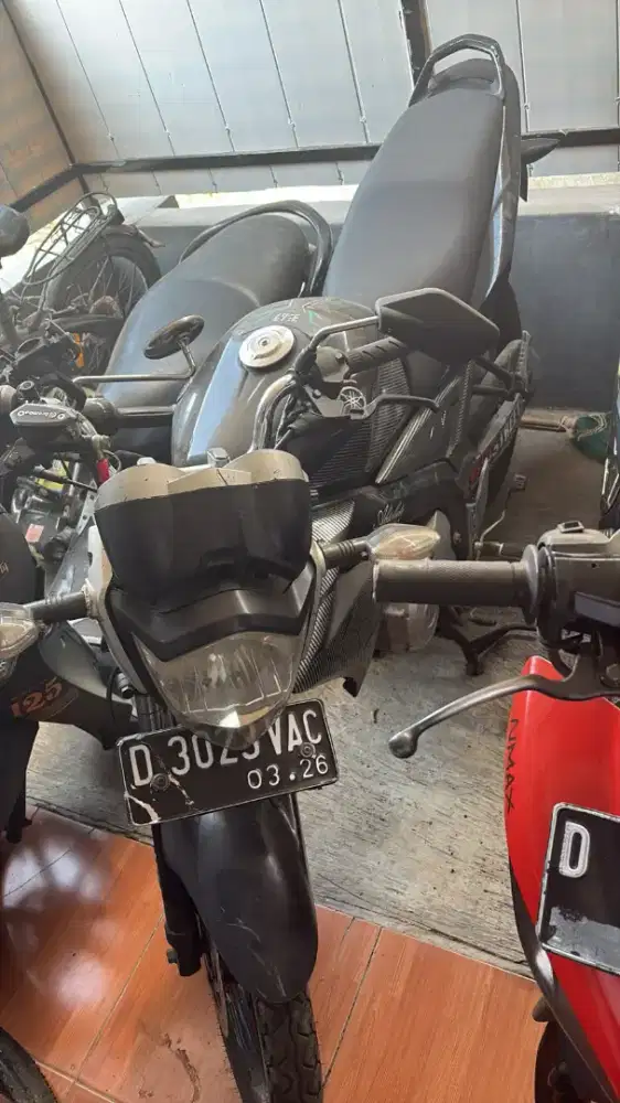 VIXION rakitan 2013 / 2015