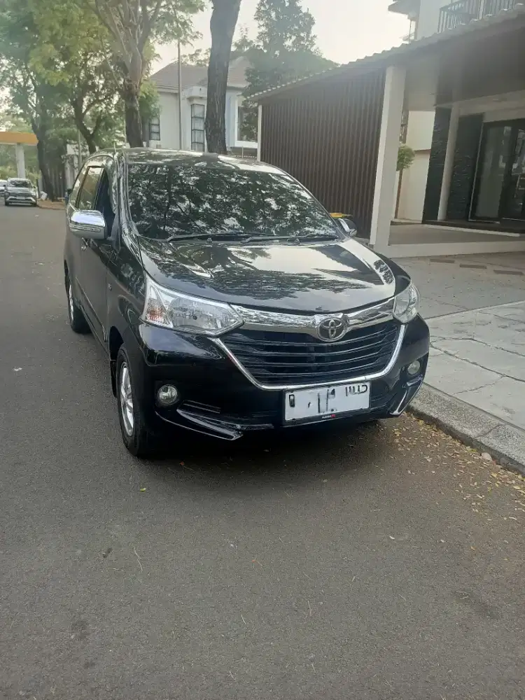 Toyota Avanza G 1.3 A/T 2016 Hitam Metalik
