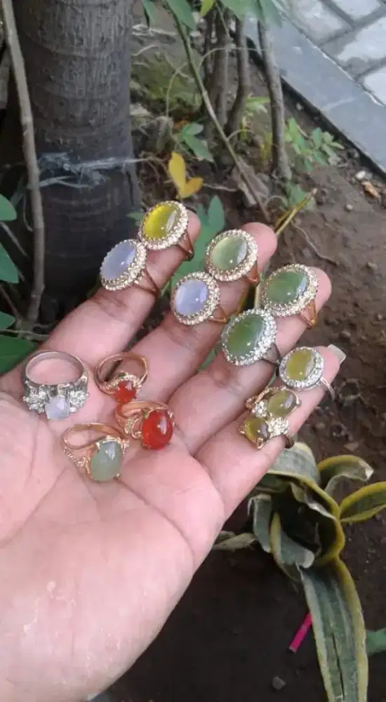 Aneka Batu cincin akik cewe