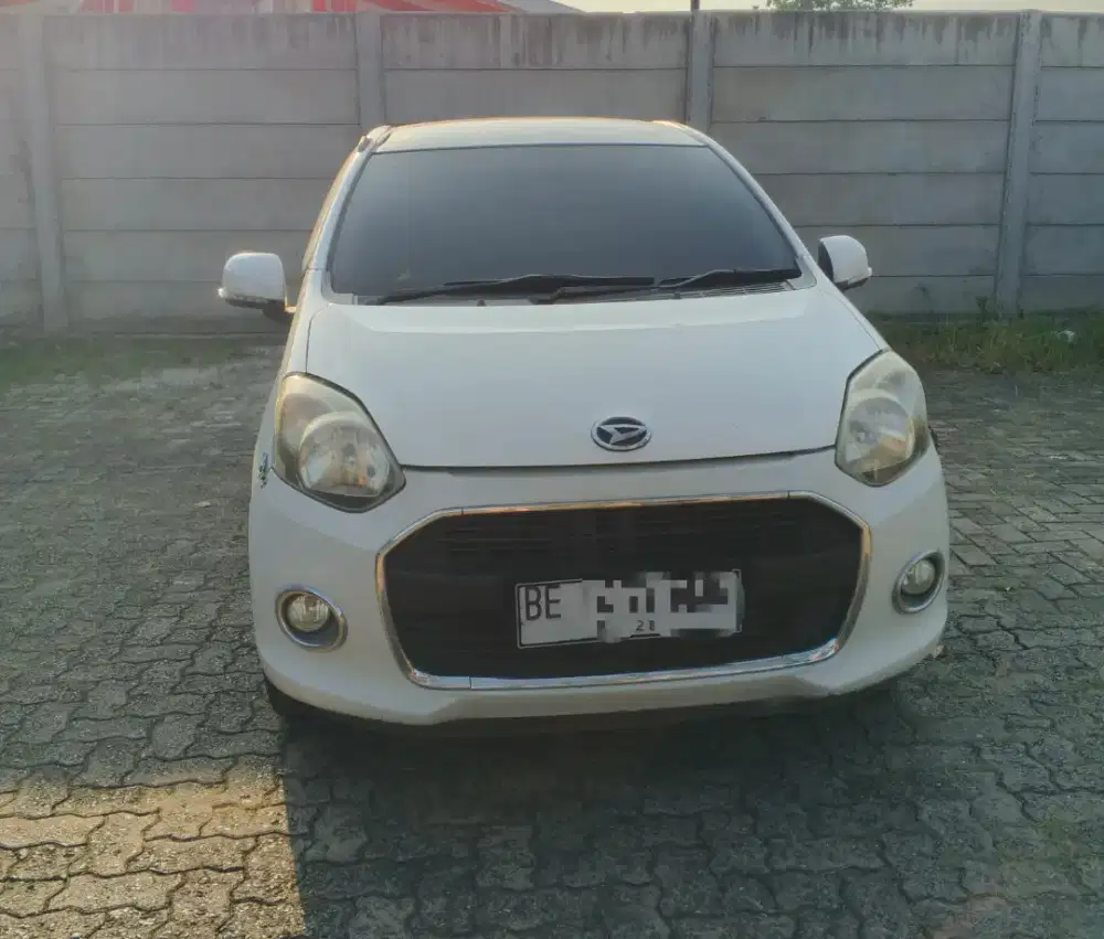 Daihatsu Ayla tipe X.AT 2013