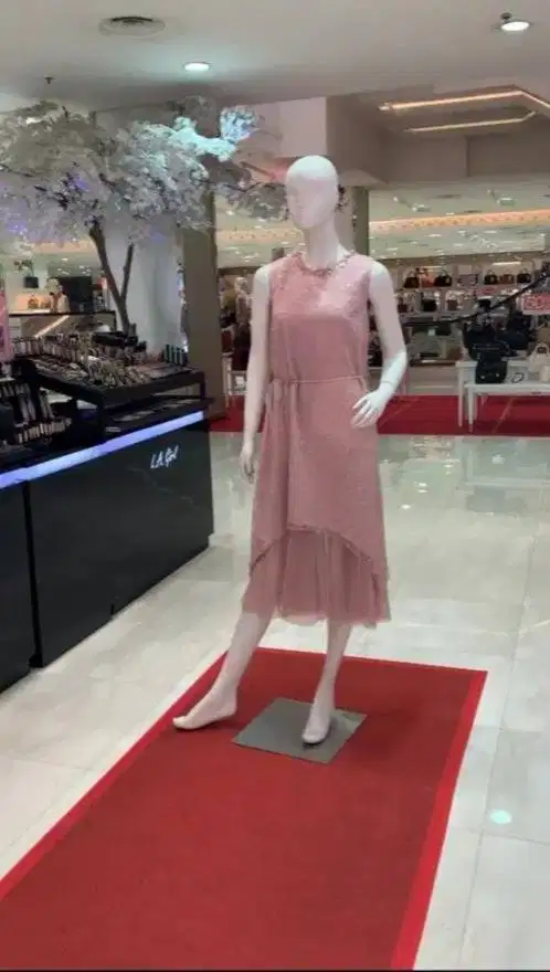 Dibutuhkan SPG untuk di Department Store