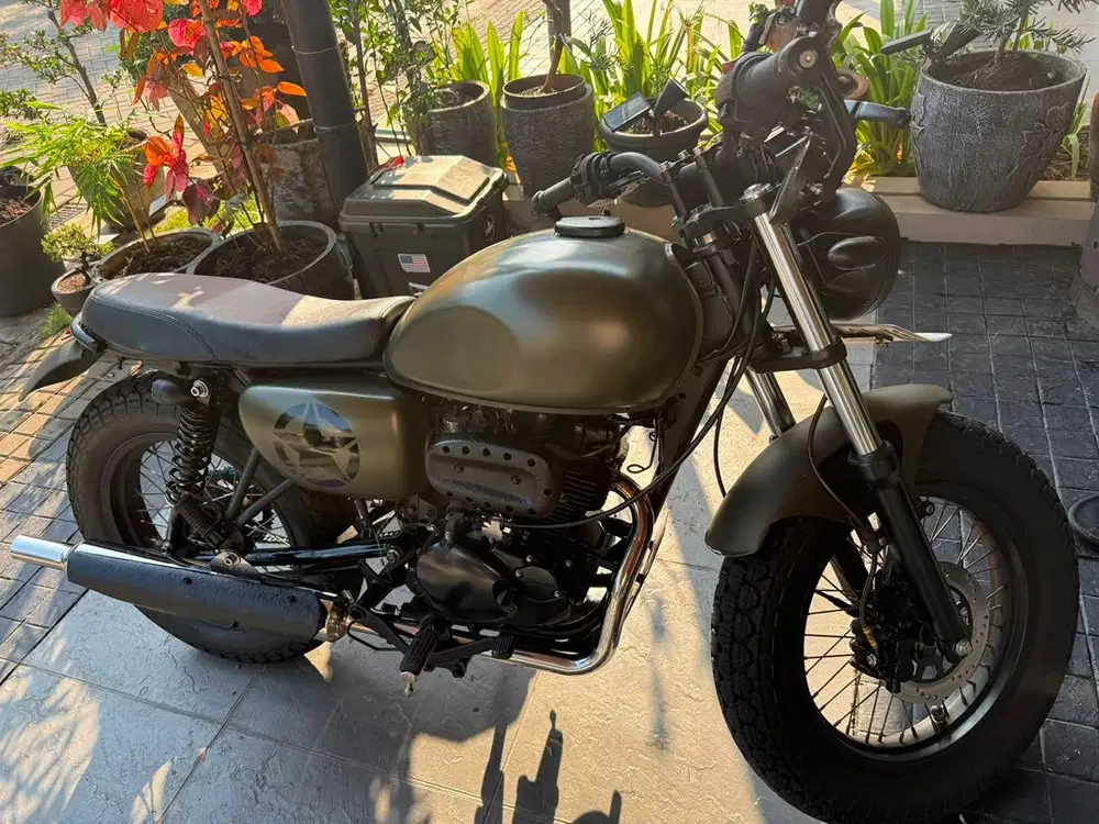 Kawasaki W175 Tahun 2018