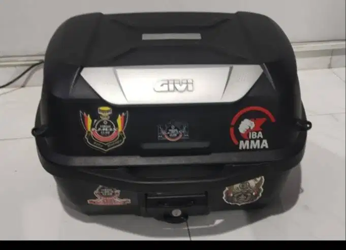 Box Givi ex new nmax