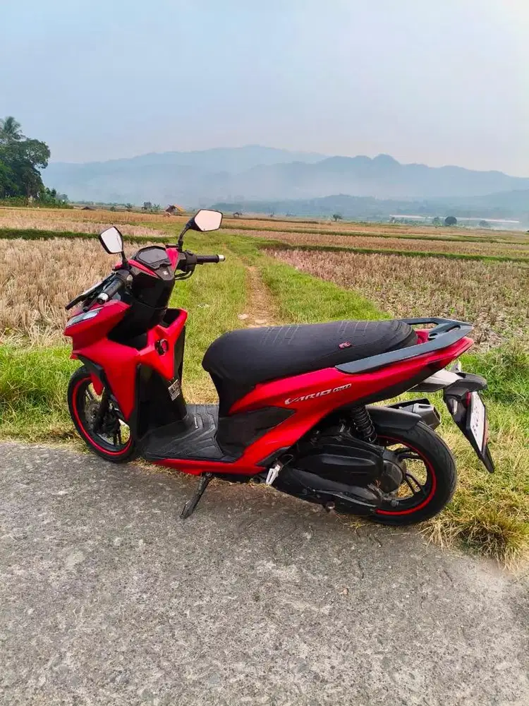 DIJUAL CEPAT. VARIO 150 LED NEW 2018