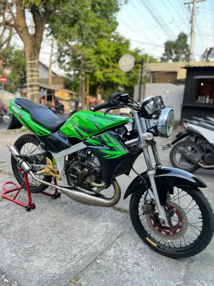 Ninja R 2002 lengkap mati