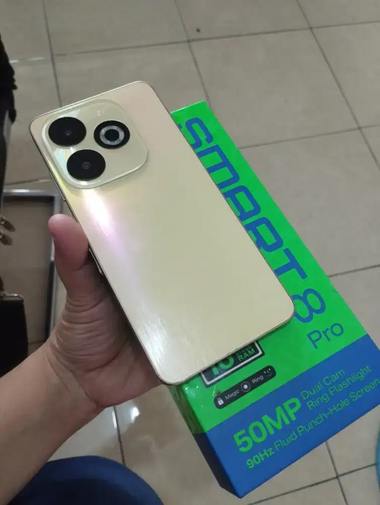 Infinix Smart 8 Pro-4G.Finger.ram 8+8/128.ORI.GOLDEN PONSEL