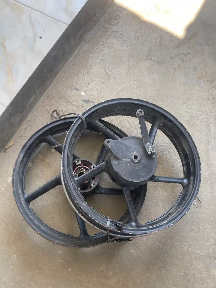 velg ori byson depan belakang
