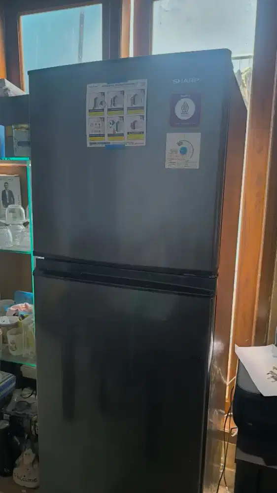 Kulkas Sharp 2 pintu