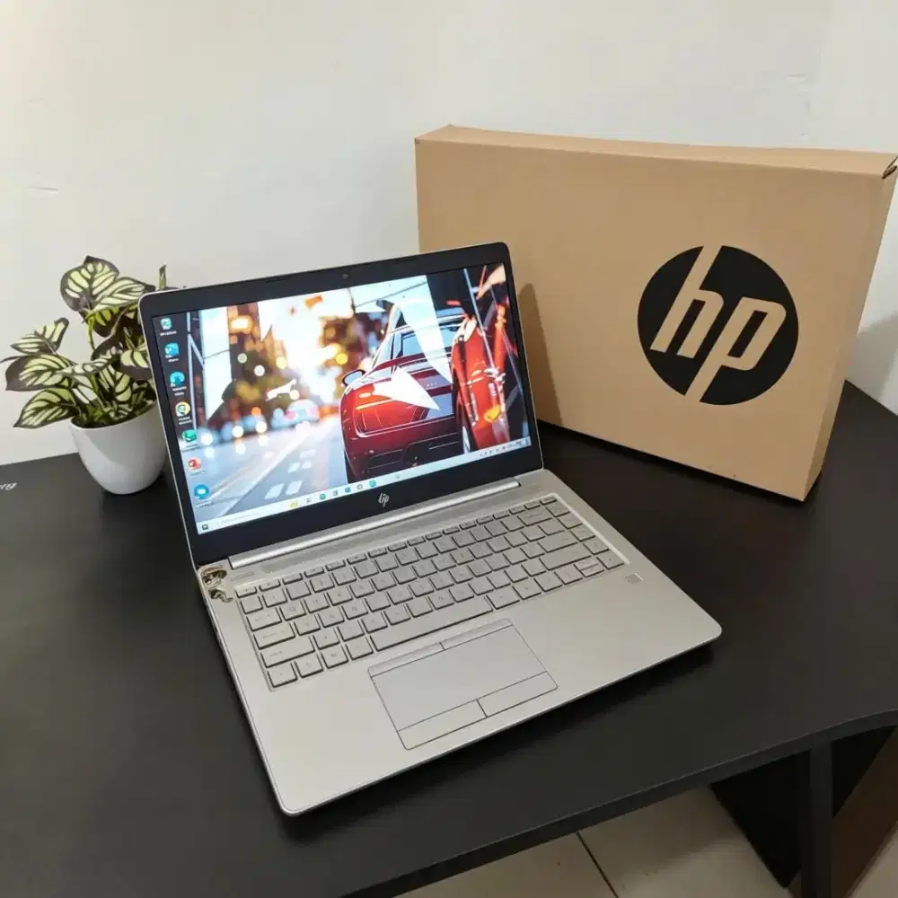 Laptop HP 14s AMD A9 Ram 8gb Ssd 256Gb Radeon 14 inch