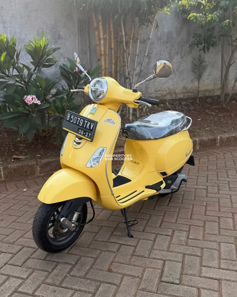 JUAL MURAH VESPA LX 125 iGET FACELIFT 2022 MULUS