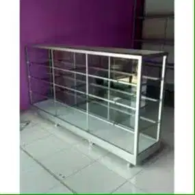 Etalase Kaca untuk usaha