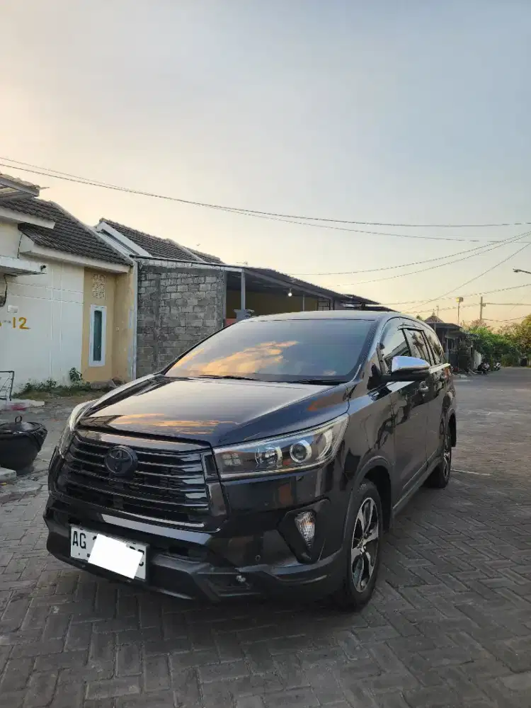 Innova venturer diesel metic