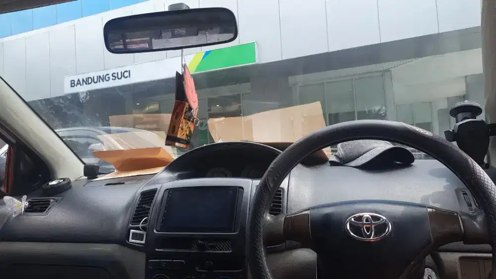 Jual Vios silver