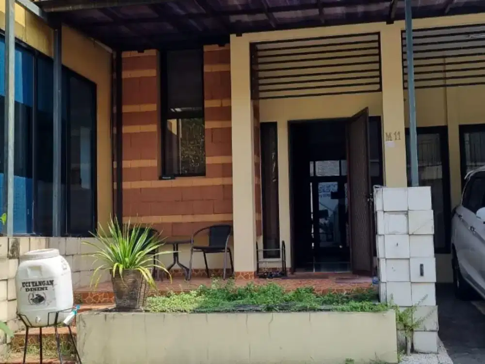 DIJUAL RUMAH EMERALD TERRACE BINTARO DEKAT MALL DAN AKSES TOLL